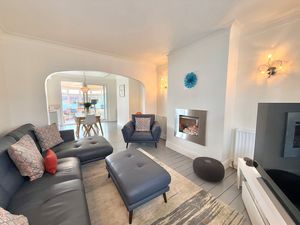 Photo 21- click for photo gallery